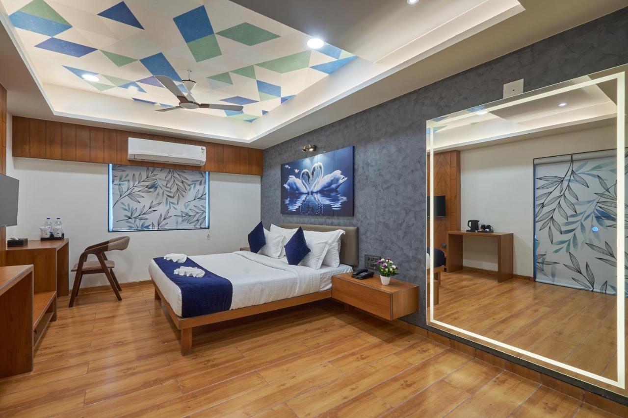 The Scenic Unity Hotell Garudeshwar Exteriör bild